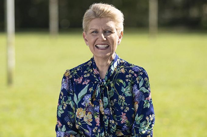 Inglaterra tem 1ª mulher nomeada presidente na federação de futebol